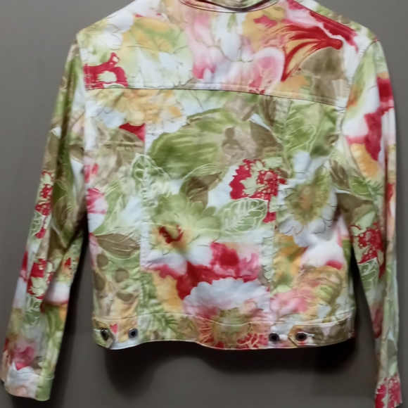 Caribbean Joe PS Floral Button up Jacket - Picture 2 of 5
